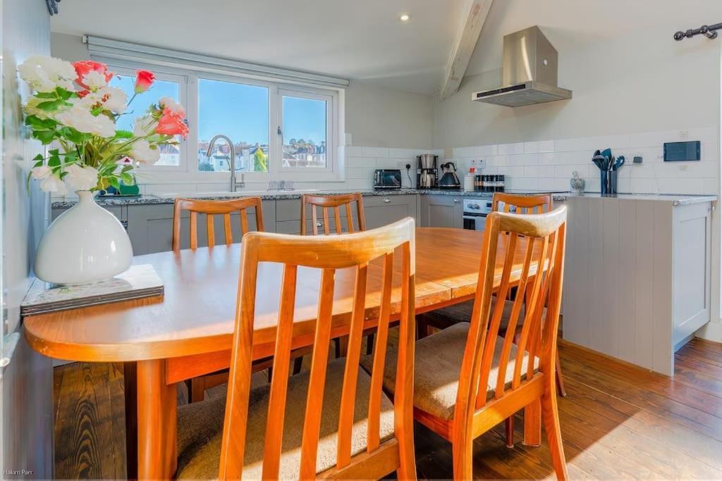 Smart-Home In Original Victorian Building Bristol Exterior photo